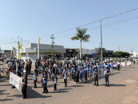 desfile cívico em comemoração ao 7 de Setembro